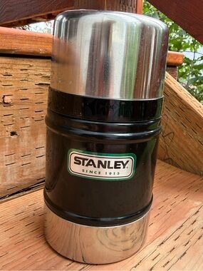 Black Stanley thermos 17 ounce size